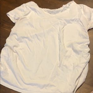 Liz Lange maternity xxl white solid shirt tee